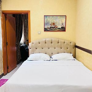 Suite executive